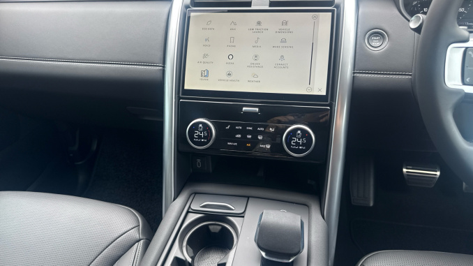 Land Rover Discovery 3.0 D350 Metropolitan Edition 5dr Auto Diesel Station Wagon - Image 14